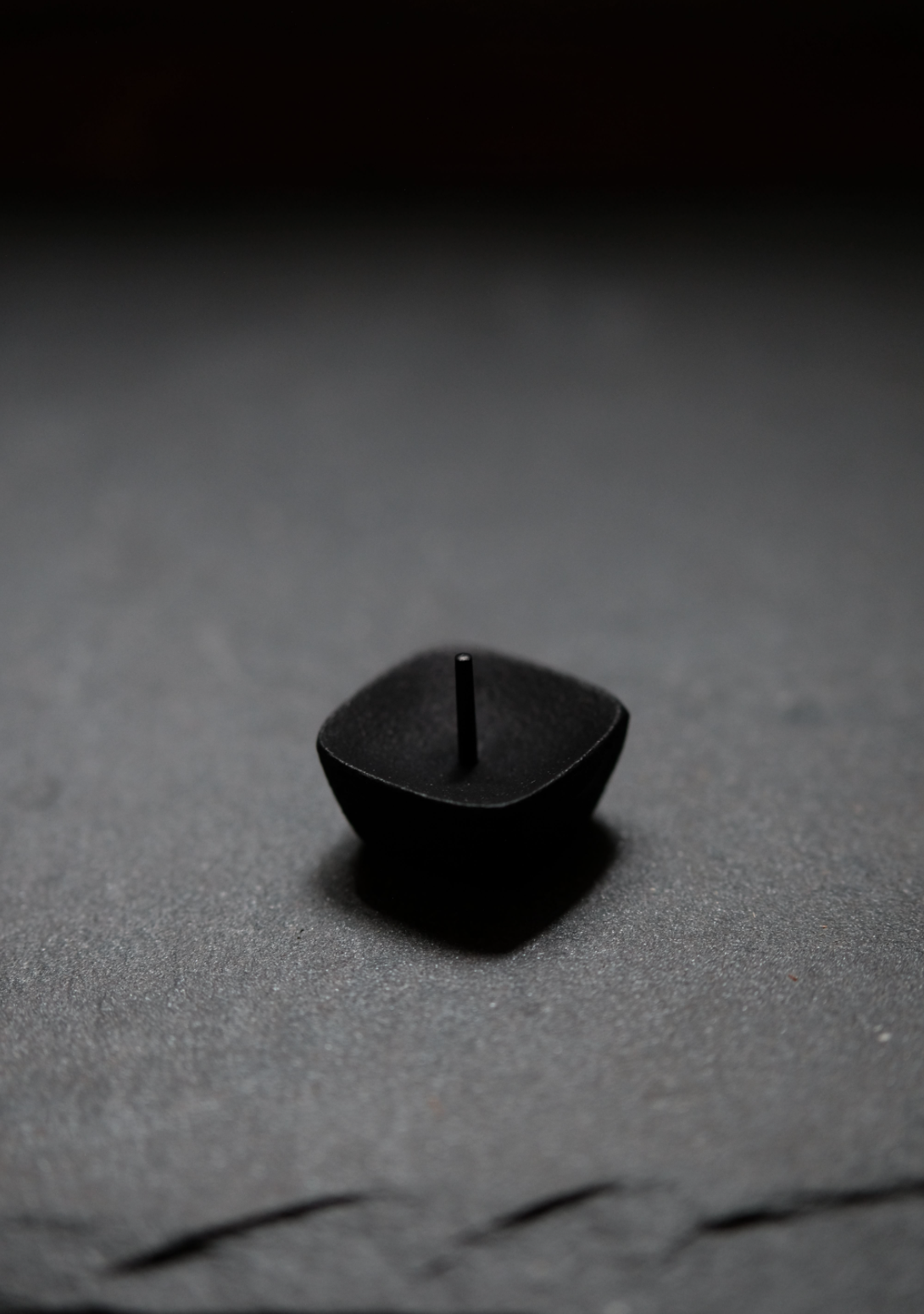 Koma Candle Stand